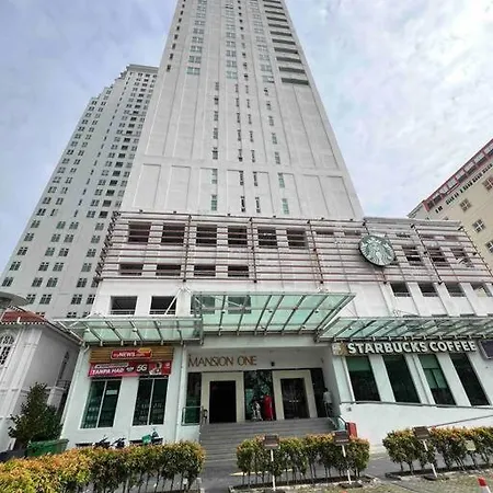Mansion One Seaview 2Br 2-6Pax Near Gmc Gurney Apartment George Town Exterior photo