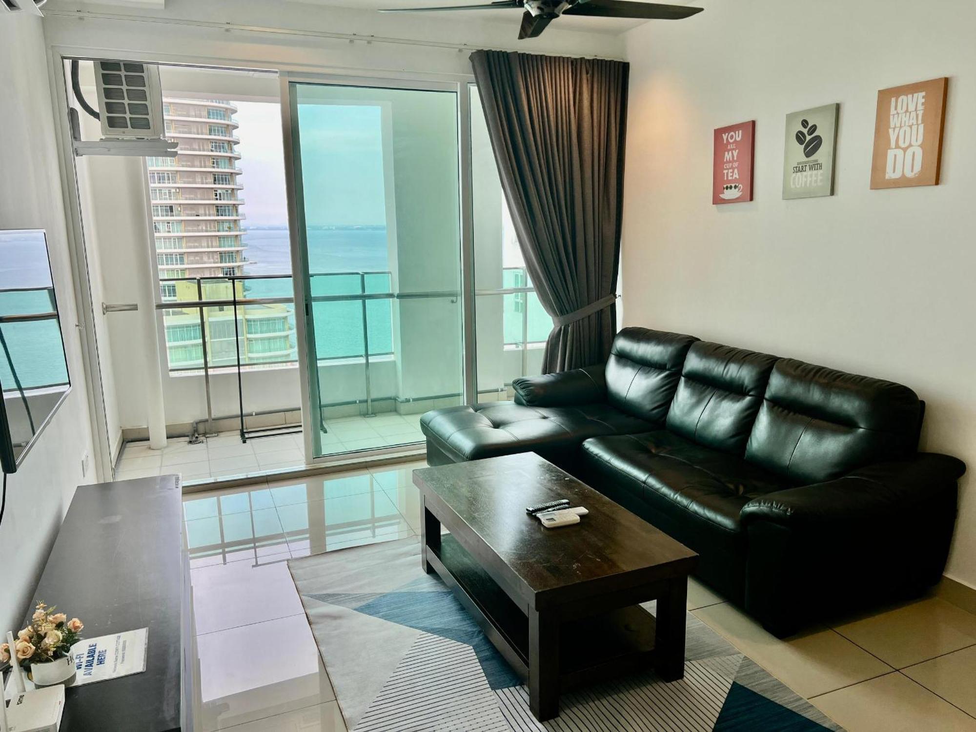 Mansion One Seaview 2br 2-6pax Near Gmc Gurney * George Town