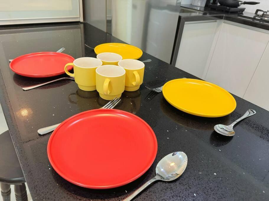 Mansion One Seaview 2br 2-6pax Near Gmc Gurney *
